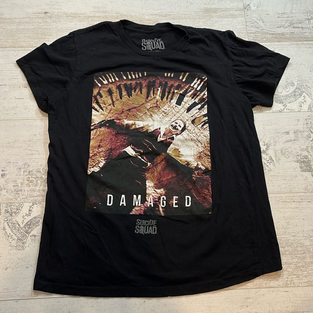 Suicide Squad Joker Damaged Short Sleeve Tee Shirt Size Small Hot Topic